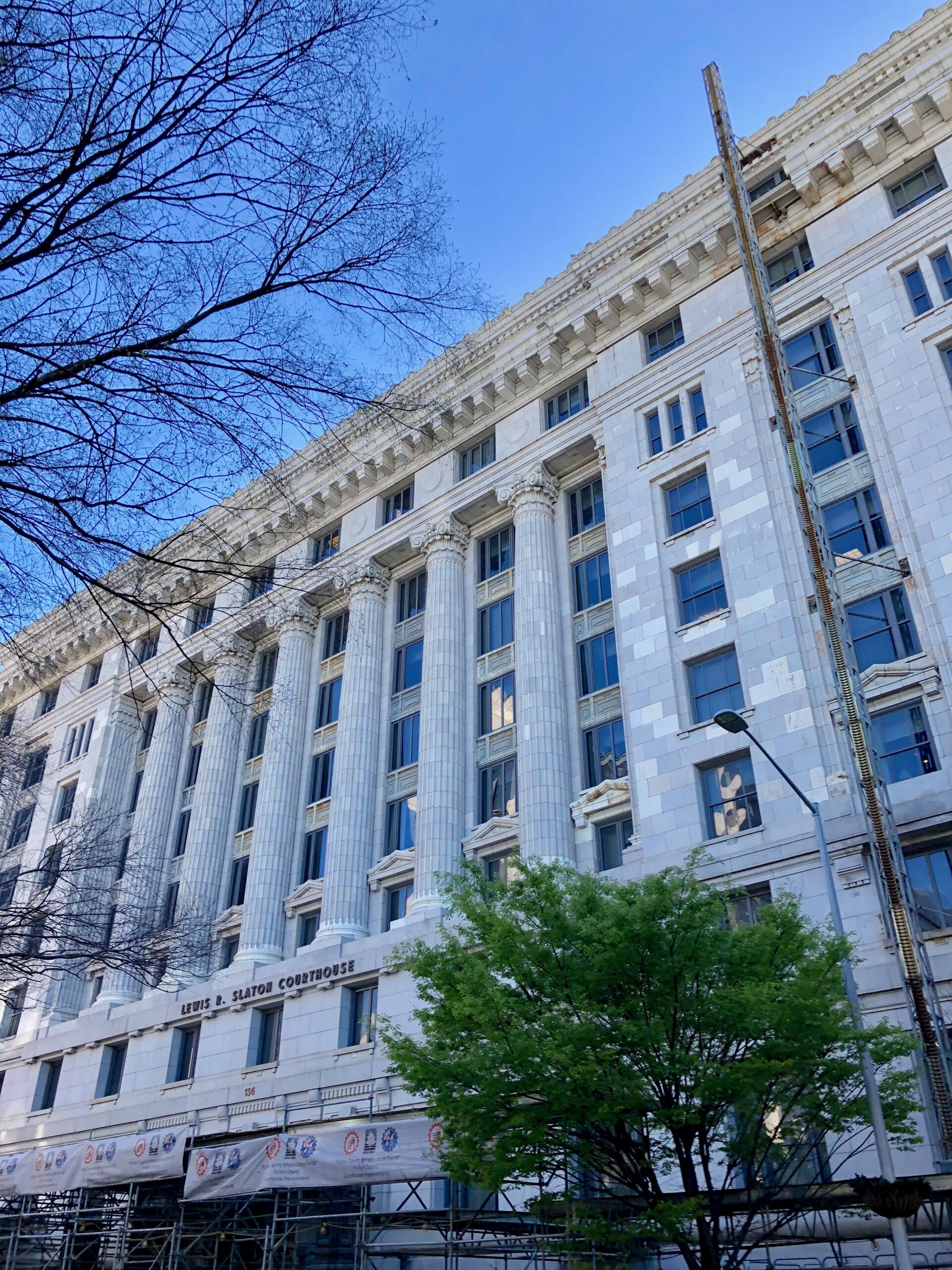Exterior del Palacio de Justicia del Condado de Fulton, Atlanta